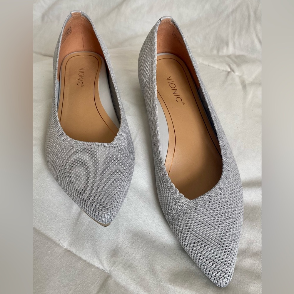 Grey, Vionic flats